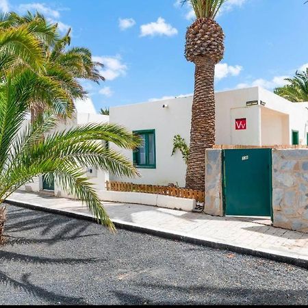 Rockbeach Bungalow Costa Teguise Exterior foto